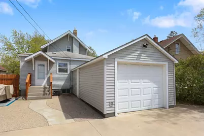 1009 11th Avenue S, Saint Cloud, MN 56301 - Photo 1