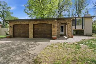 805 Lacota Ln, Burnsville, MN 55337 - Photo 1