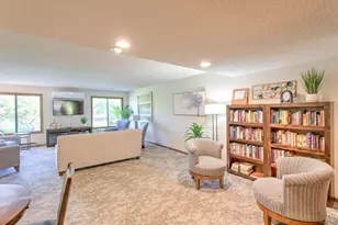 2455 Londin Ln E, Maplewood, MN 55119 - Photo 30