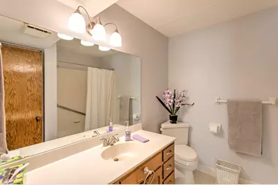 2455 Londin Lane E #219, Maplewood, MN 55119 - Photo 18