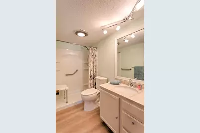 2455 Londin Lane E #219, Maplewood, MN 55119 - Photo 24