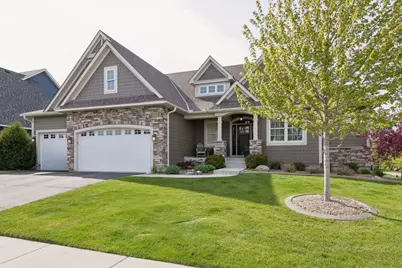9264 Hawkcrest Court, Chanhassen, MN 55317 - Photo 2