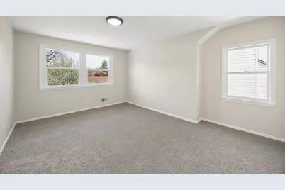 4515 Welcome Avenue N, Crystal, MN 55422 - Photo 18