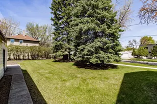 618 Oak St N, Fargo, ND 58102 - Photo 38