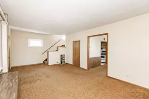 618 Oak St N, Fargo, ND 58102 - Photo 6