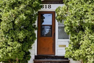618 Oak St N, Fargo, ND 58102 - Photo 2