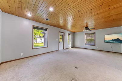 311 Wabasha Street, Saint Peter, MN 56082 - Photo 18