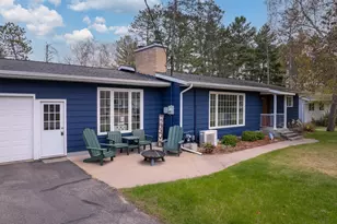 112 Donovan Dr, Grand Rapids, MN 55744 - Photo 1