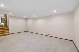 9572 Morris Cir, Bloomington, MN 55437 - Photo 50