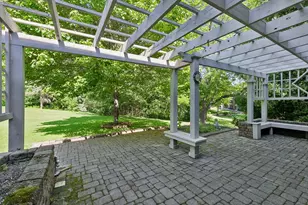 9572 Morris Cir, Bloomington, MN 55437 - Photo 54