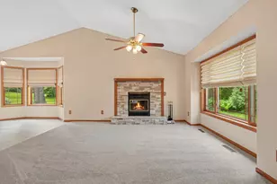20524 Javelin Cir, Lakeville, MN 55044 - Photo 4