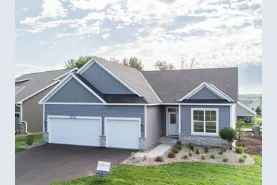 9117 62nd Street S, Cottage Grove, MN 55016 - Photo 2