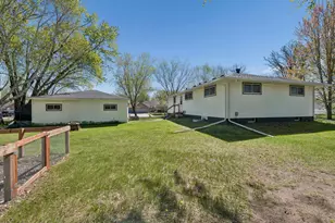 6788 Cedar St, North Branch, MN 55056 - Photo 28