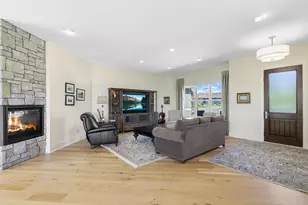 23 Phoebe Ln, North Oaks, MN 55127 - Photo 10