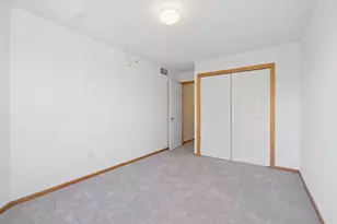 13900 53rd Ave N, Plymouth, MN 55446 - Photo 18