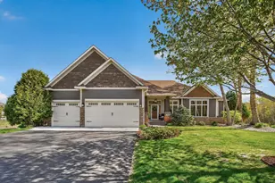 2505 223rd Ln NW, Oak Grove, MN 55011 - Photo 2