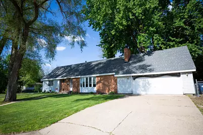 520 8th Street, Farmington, MN 55024 - Photo 2