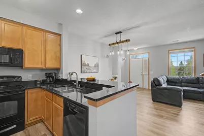 7217 Jewel Lane N #902, Maple Grove, MN 55311 - Photo 6
