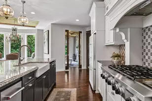 9690 Sky Ln, Eden Prairie, MN 55347 - Photo 18