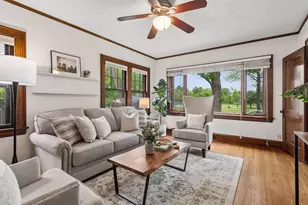 2837 Lincoln St NE, Minneapolis, MN 55418 - Photo 2