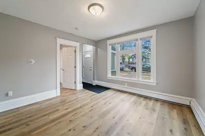 617 Wells Street, Saint Paul, MN 55130 - Photo 2
