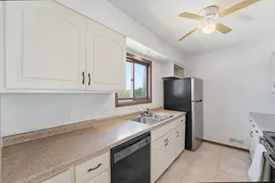 2521 Stockinger Dr, Saint Cloud, MN 56303 - Photo 10
