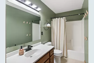 101 Mitchells Court, Mahtomedi, MN 55115 - Photo 24