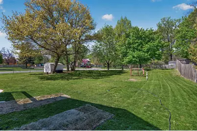 101 Mitchells Court, Mahtomedi, MN 55115 - Photo 46