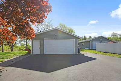 724 1st Street N, Waterville, MN 56096 - Photo 32