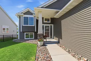 2802 213th St W, Farmington, MN 55024 - Photo 6