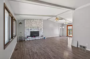 1058 Grant St, Anoka, MN 55303 - Photo 8