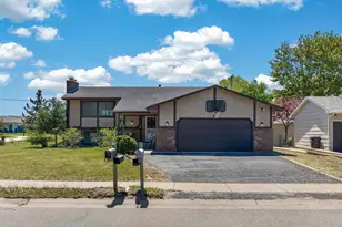 1058 Grant St, Anoka, MN 55303 - Photo 4