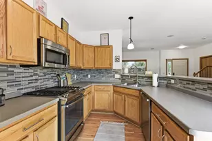 1354 Phalen Blvd, Saint Paul, MN 55106 - Photo 4