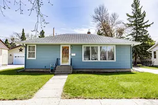 2101 7th St N, Fargo, ND 58102 - Photo 2