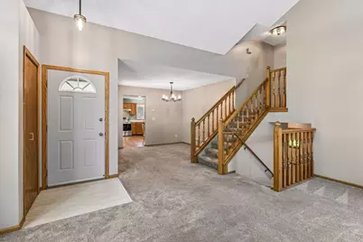 9407 Jasmine Avenue S, Cottage Grove, MN 55016 - Photo 6