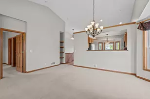 551 Holly Ln N, Oakdale, MN 55128 - Photo 24