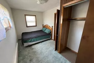 1102 McKinley Ave, Eveleth, MN 55734 - Photo 16