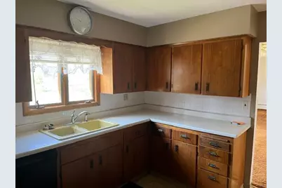 1102 McKinley Avenue, Eveleth, MN 55734 - Photo 8