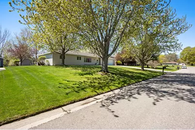 2505 Conifer Avenue, Alexandria, MN 56308 - Photo 4