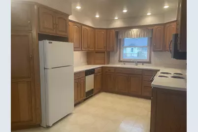 775 2nd Street E, Tracy, MN 56175 - Photo 2