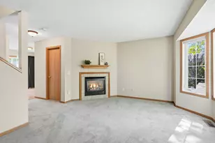 15529 Flyboat Ln, Apple Valley, MN 55124 - Photo 12