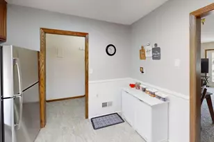 909 Luther Pl, Albert Lea, MN 56007 - Photo 10