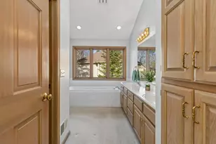 1001 Walden Ct, Burnsville, MN 55337 - Photo 40