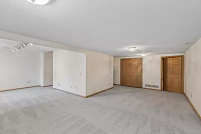 1001 Walden Court, Burnsville, MN 55337 - Photo 46
