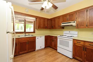 100 Stony Creek Cir, Mankato, MN 56001 - Photo 14