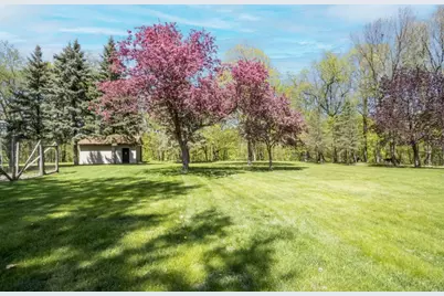 100 Stony Creek Circle, Mankato, MN 56001 - Photo 4