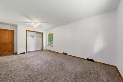 913 Western Avenue NW, Faribault, MN 55021 - Photo 40