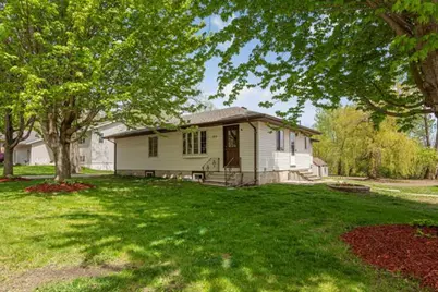 913 Western Avenue NW, Faribault, MN 55021 - Photo 8