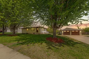 913 Western Ave NW, Faribault, MN 55021 - Photo 1