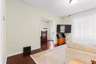 205 S 14th Street S, Fargo,  58103 - Photo 16